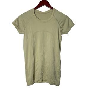 Lululemon tech swiftly short sleeve t shirt in lime green sz 6